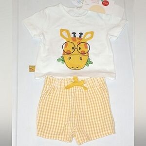 BOBOLI T-SHIRT AND SEERSUCKER SHORTS MATCHING SET